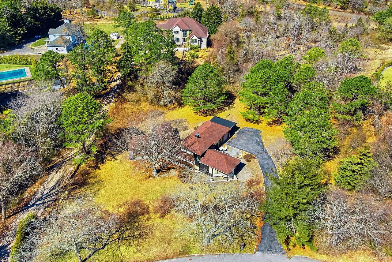 45 Blackwatch Ct