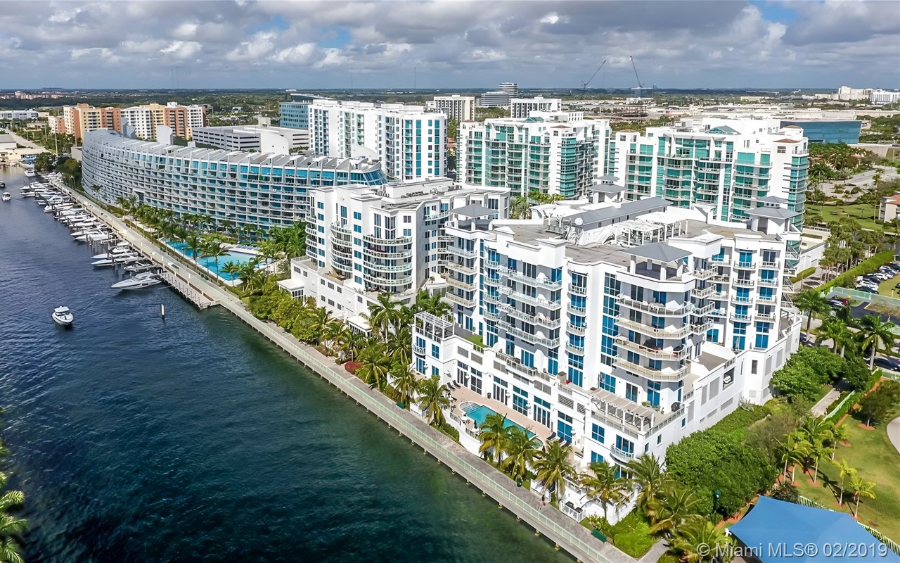3030 Aventura
