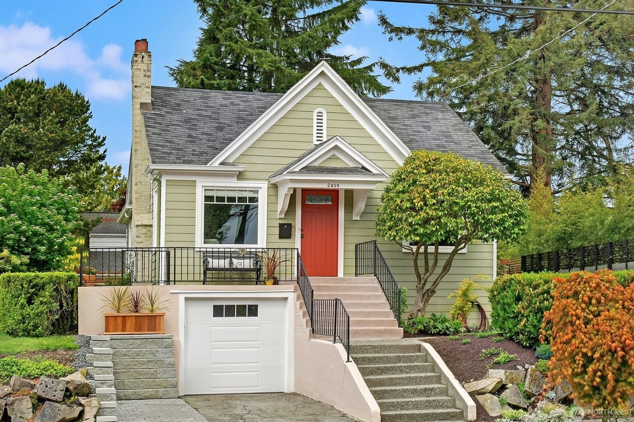 2409 28th Avenue W