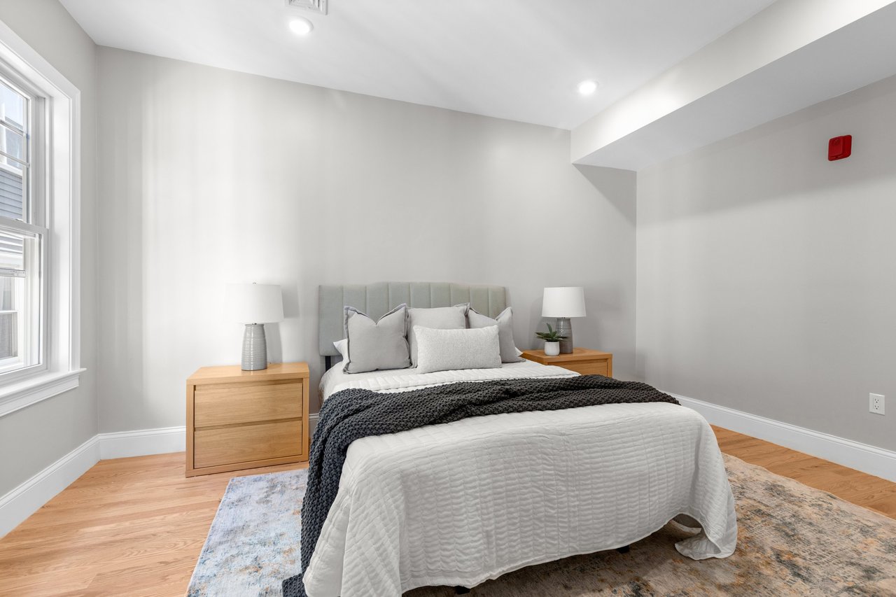 13 Langmaid Ave # 2