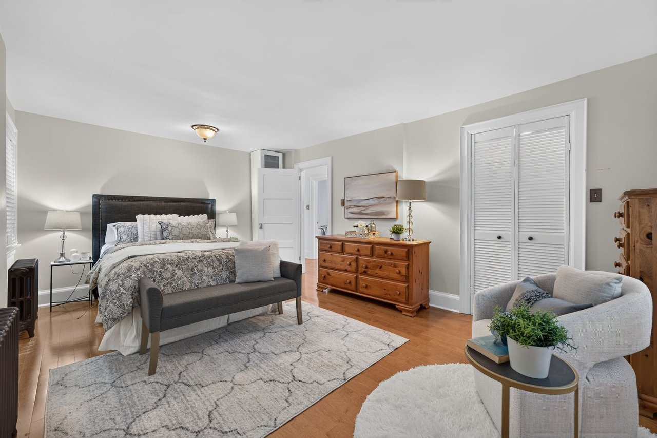 33 Ben Machree Dr