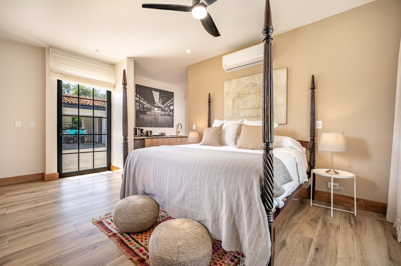 Casa Canto del Agua | Luxury 7-Bedroom Villa with Two Guest Apartments in Hacienda Pinilla’s Reserva de Golf