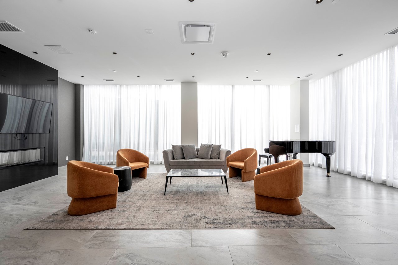 2 David Eyer Road, 525