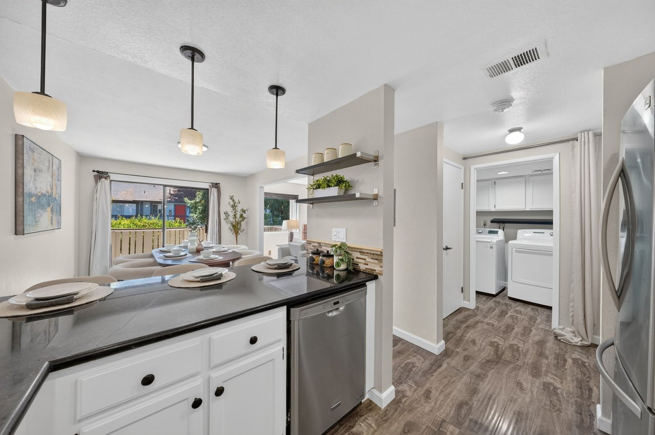 131 Union Ave, Unit H