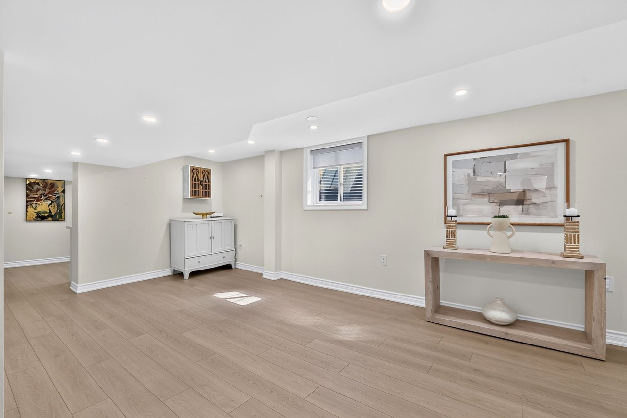 1162 Fleet St
