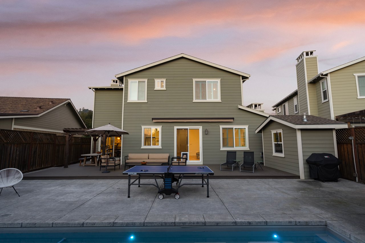 280 Pacific Heights Dr