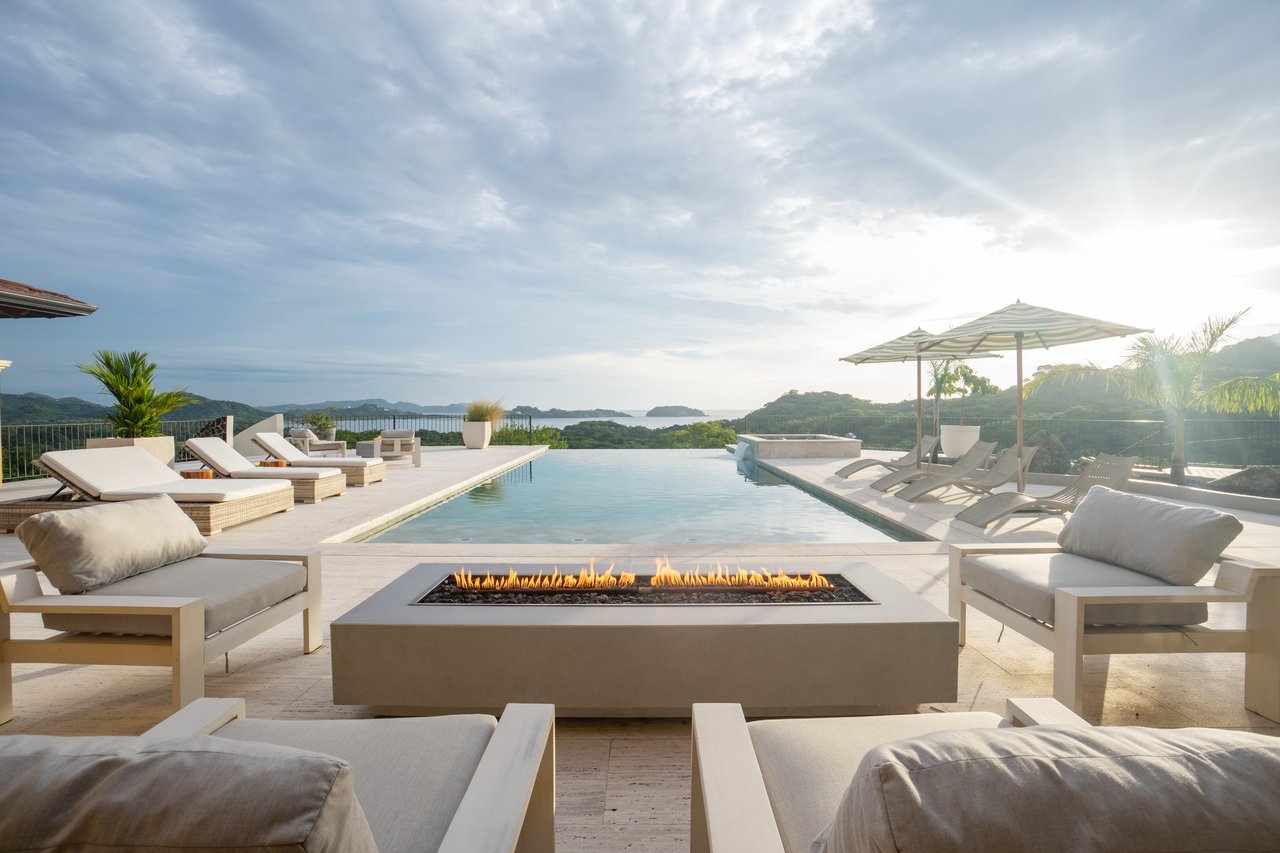Casa Loro - Luxury Estate