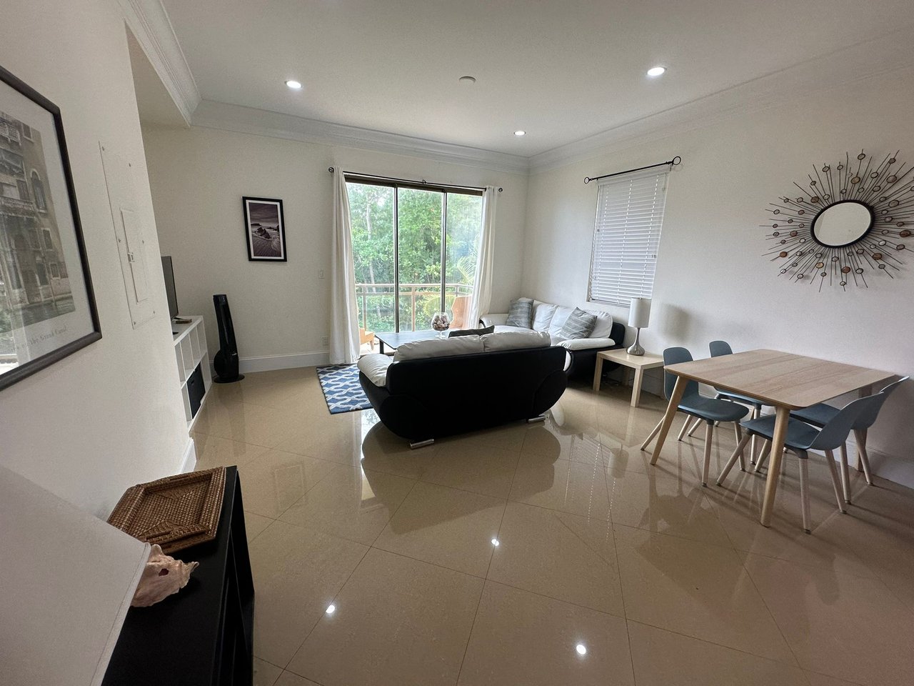 1004 Columbus Cove Townhome