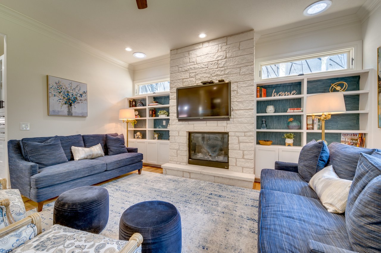 3907 Bailey Ln