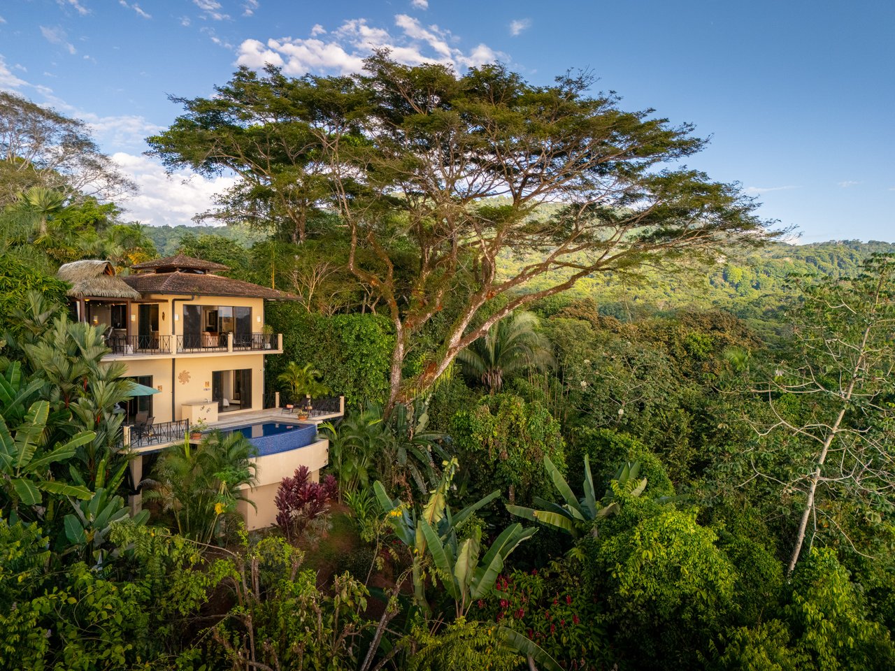 Canto Del Mar, Villa 3, Front Ridge Full Sunset Ocean and Jungle Views!