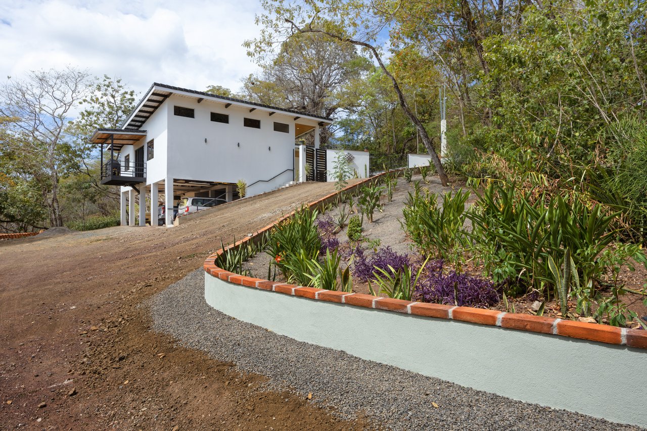 Casa Campanas | Elegant 3-Bedroom Estate in Rancho Cartagena – Luxury Meets Tranquility