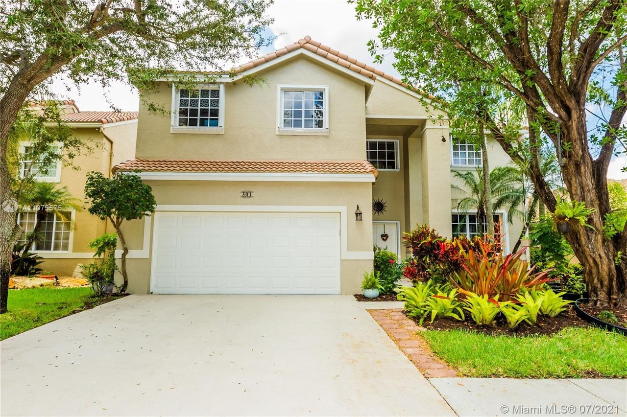 301 Cameron Dr