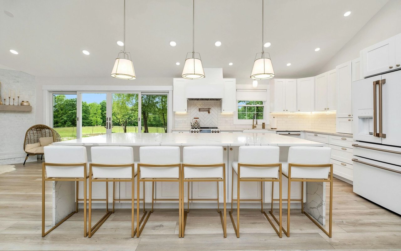 10 Crucial Fall Maintenance Tasks To Prepare Your Home for the Colder Months