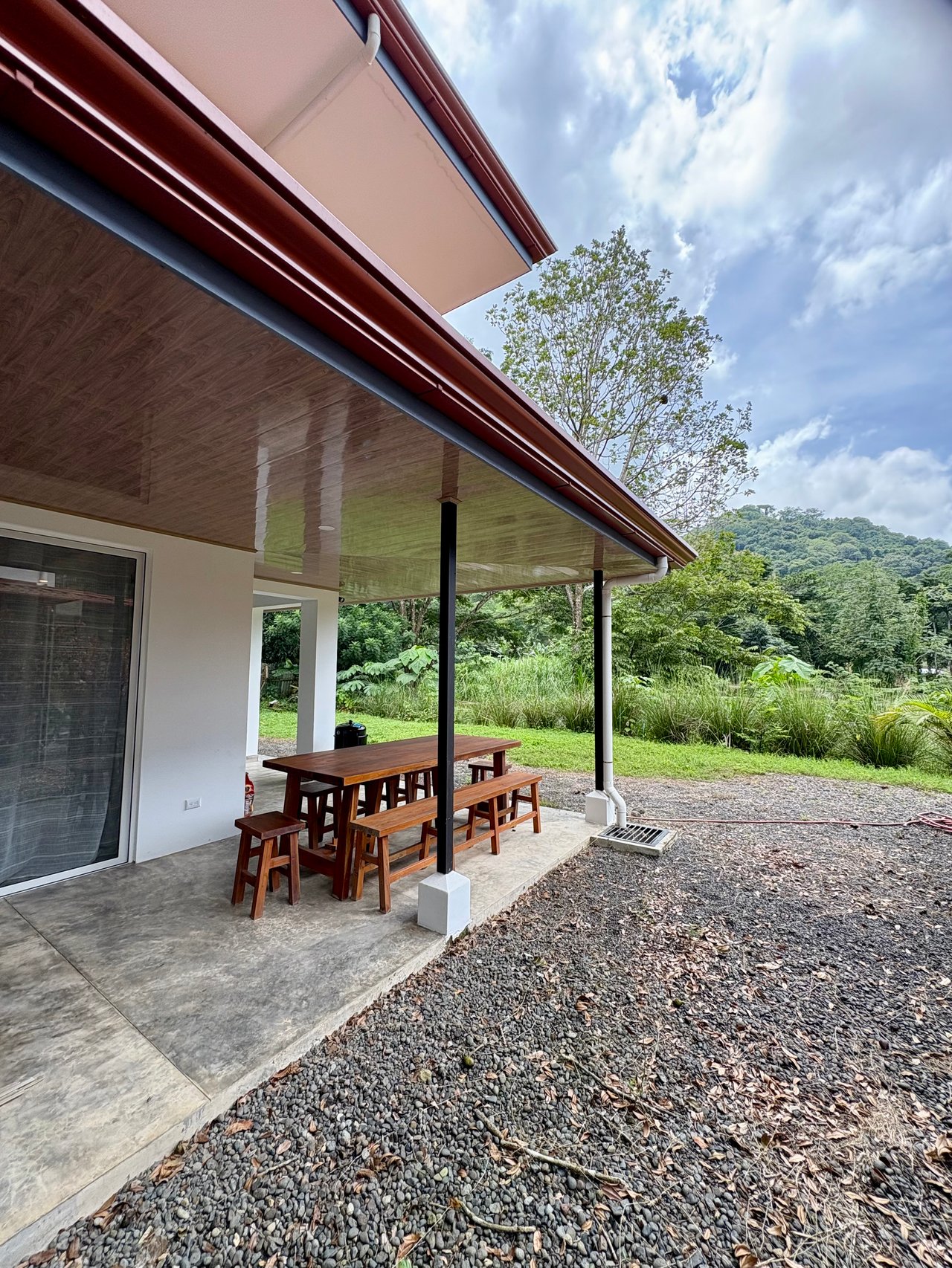 Riverside Jungle Home