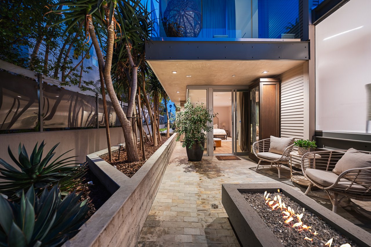 1012 2nd St Unit: 1, Santa Monica 