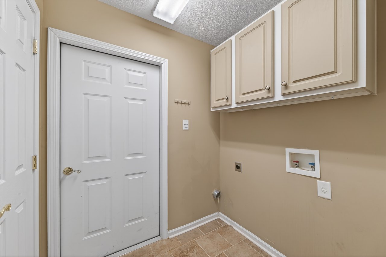 1200 Sweet Apple Circle