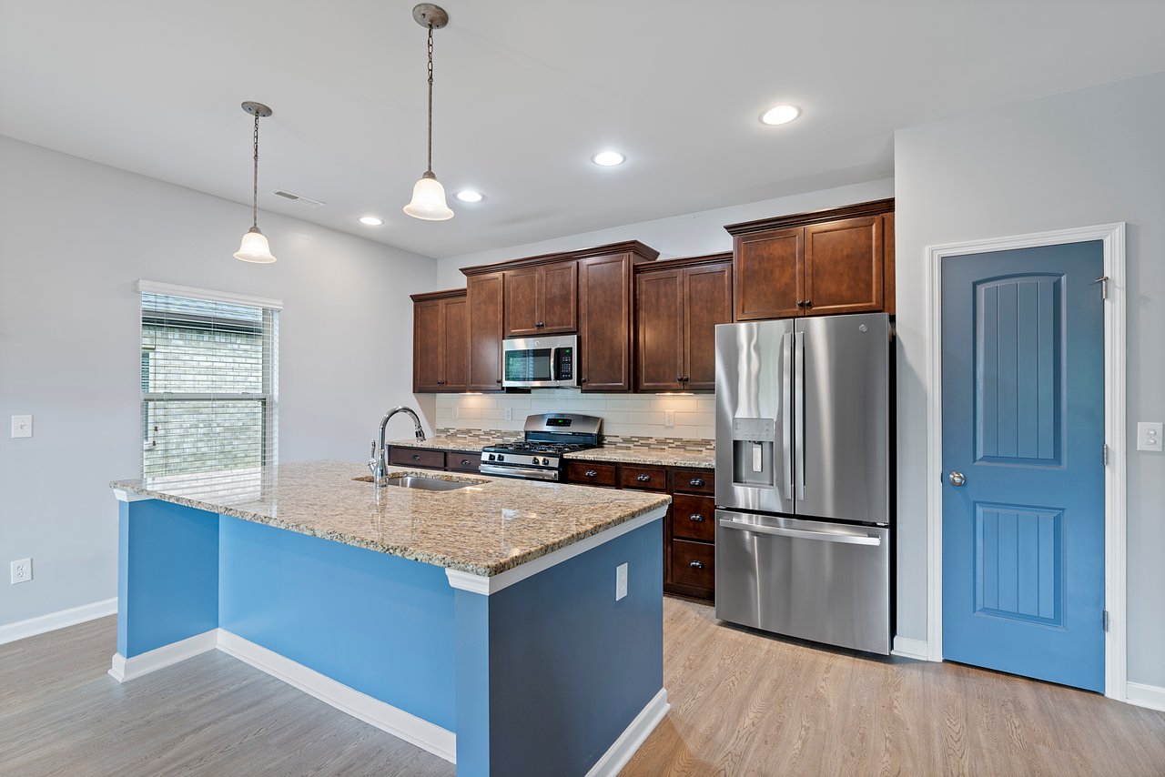 Charming 3 Bed, 2 Bath Home Near Redstone Arsenal!