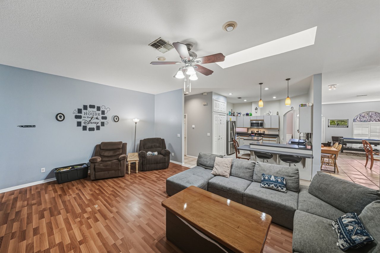 3926 Meadowlark Court