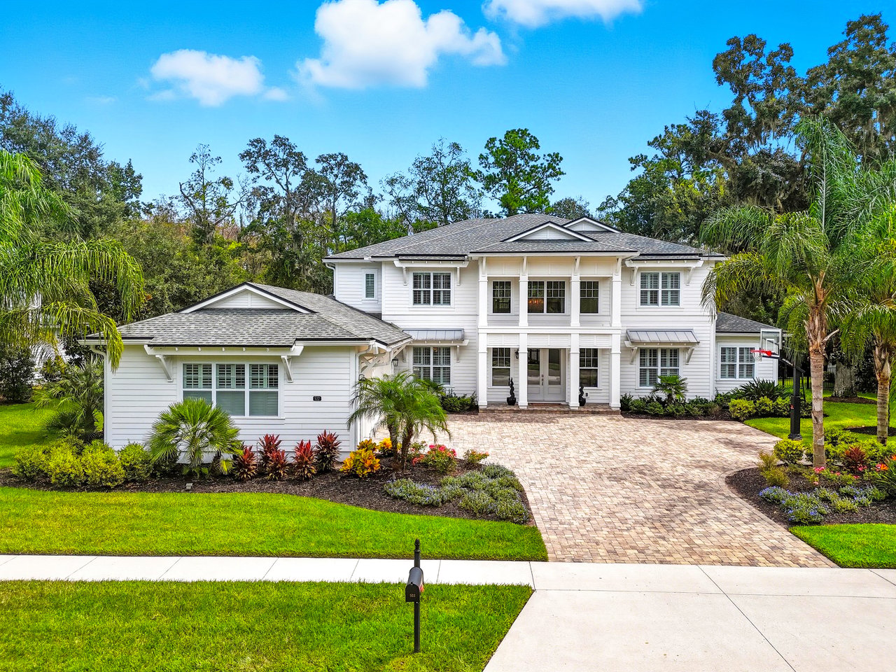 522 Port Charlotte Dr