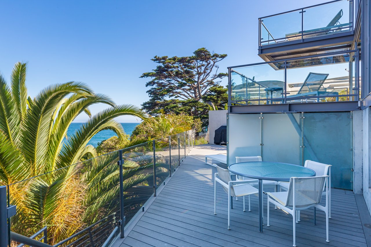 6525 Point Lechuza Dr