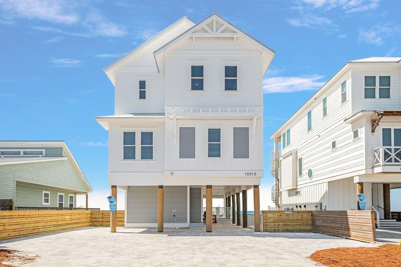16513 Front Beach Rd