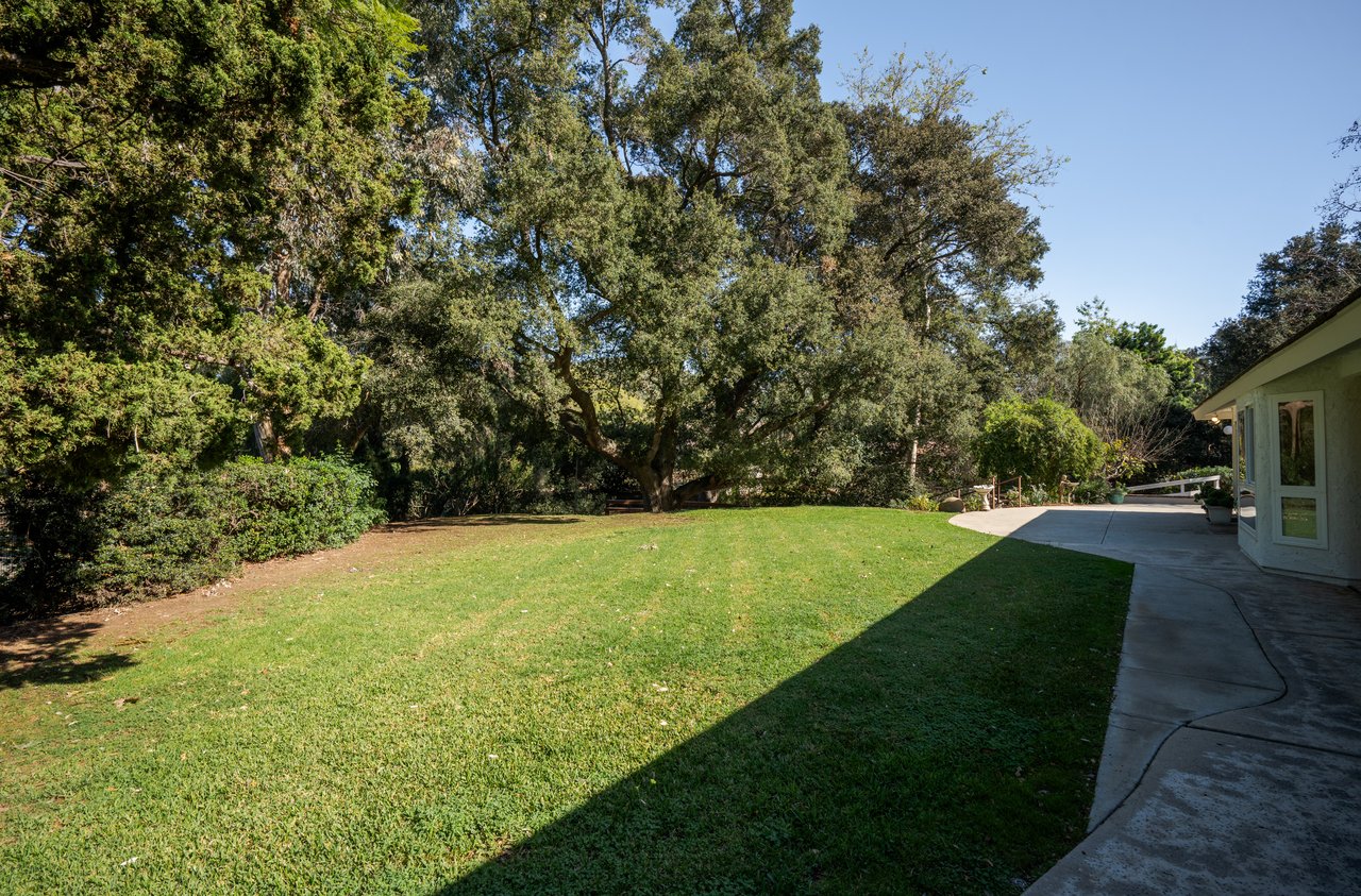 7817 E. Sandberg Lane