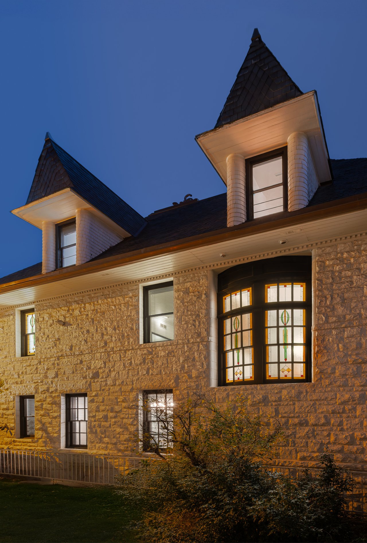 740 Washington