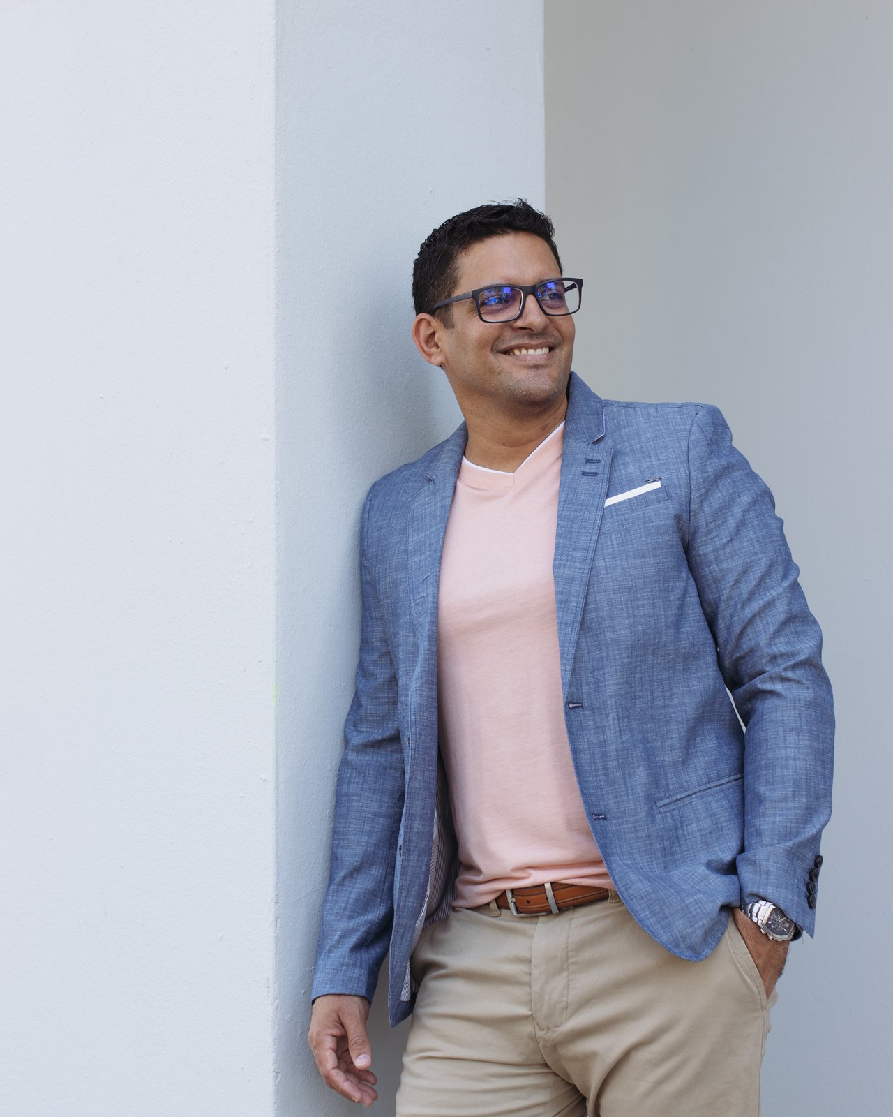 Ernesto Santos photo