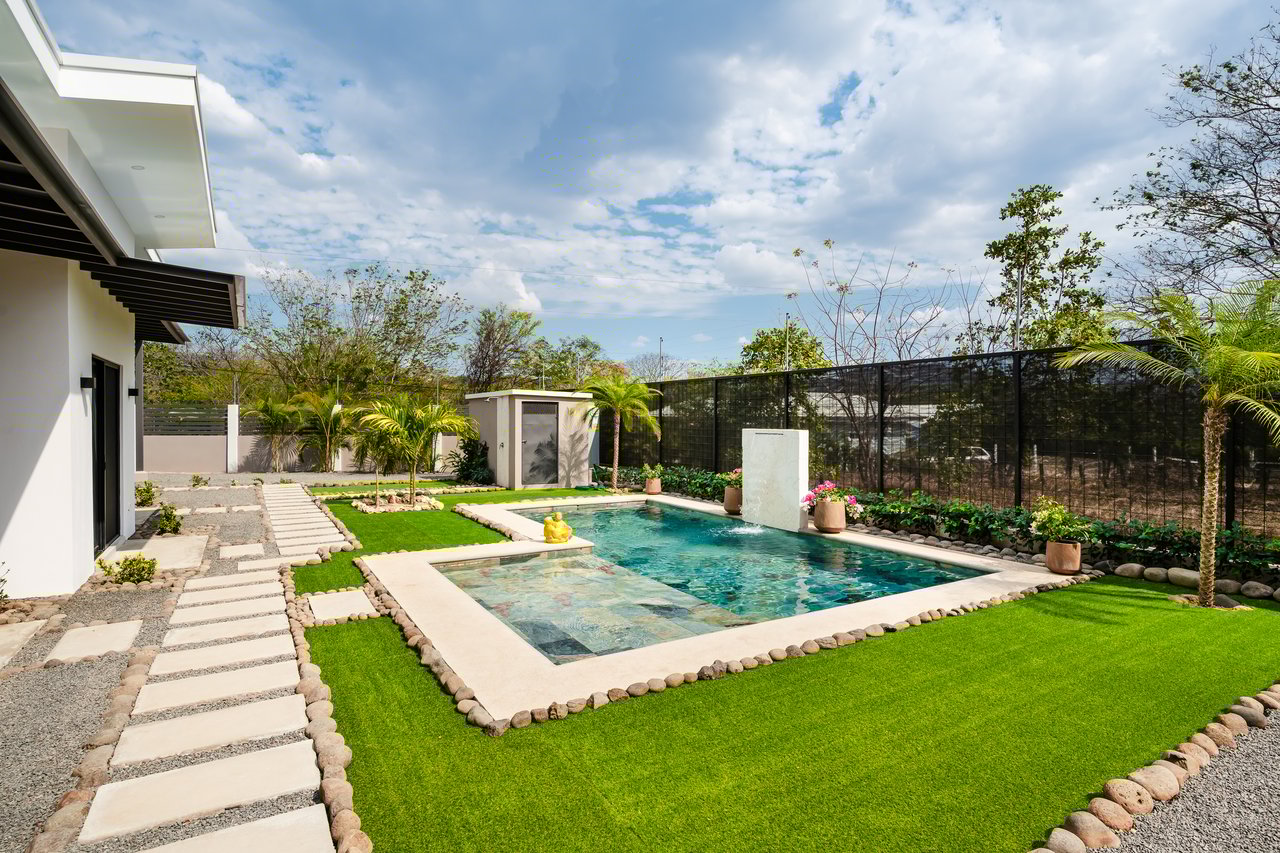 Villa Aurora | New 5BR Luxury Home Minutes from Playa Penca & Potrero