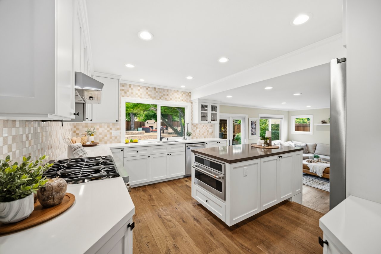 Del Prado Pleasanton Home with Pool, Expanded Living Space and Court Location
