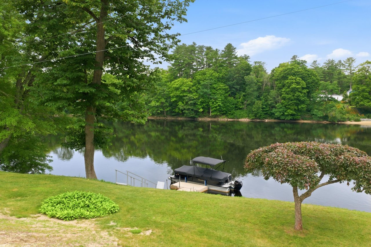 216 Salmon Falls Road