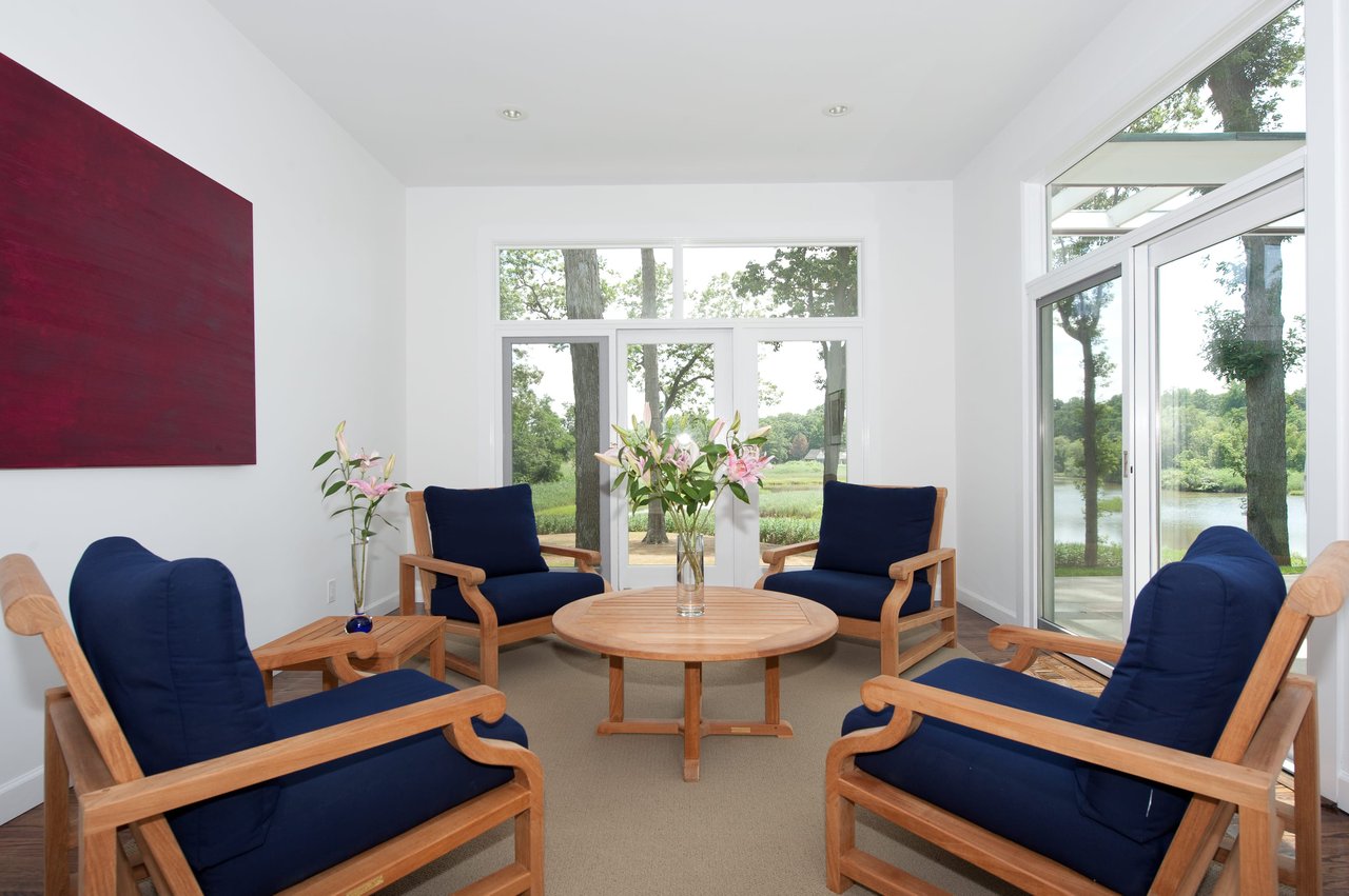 205 Centre Island Rd