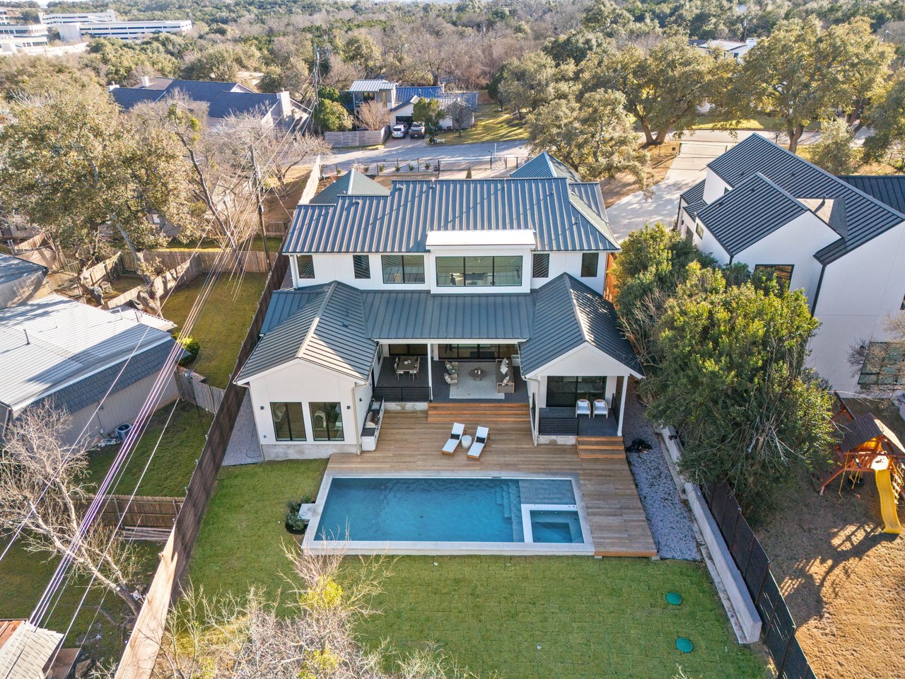 Forest Hills Residence