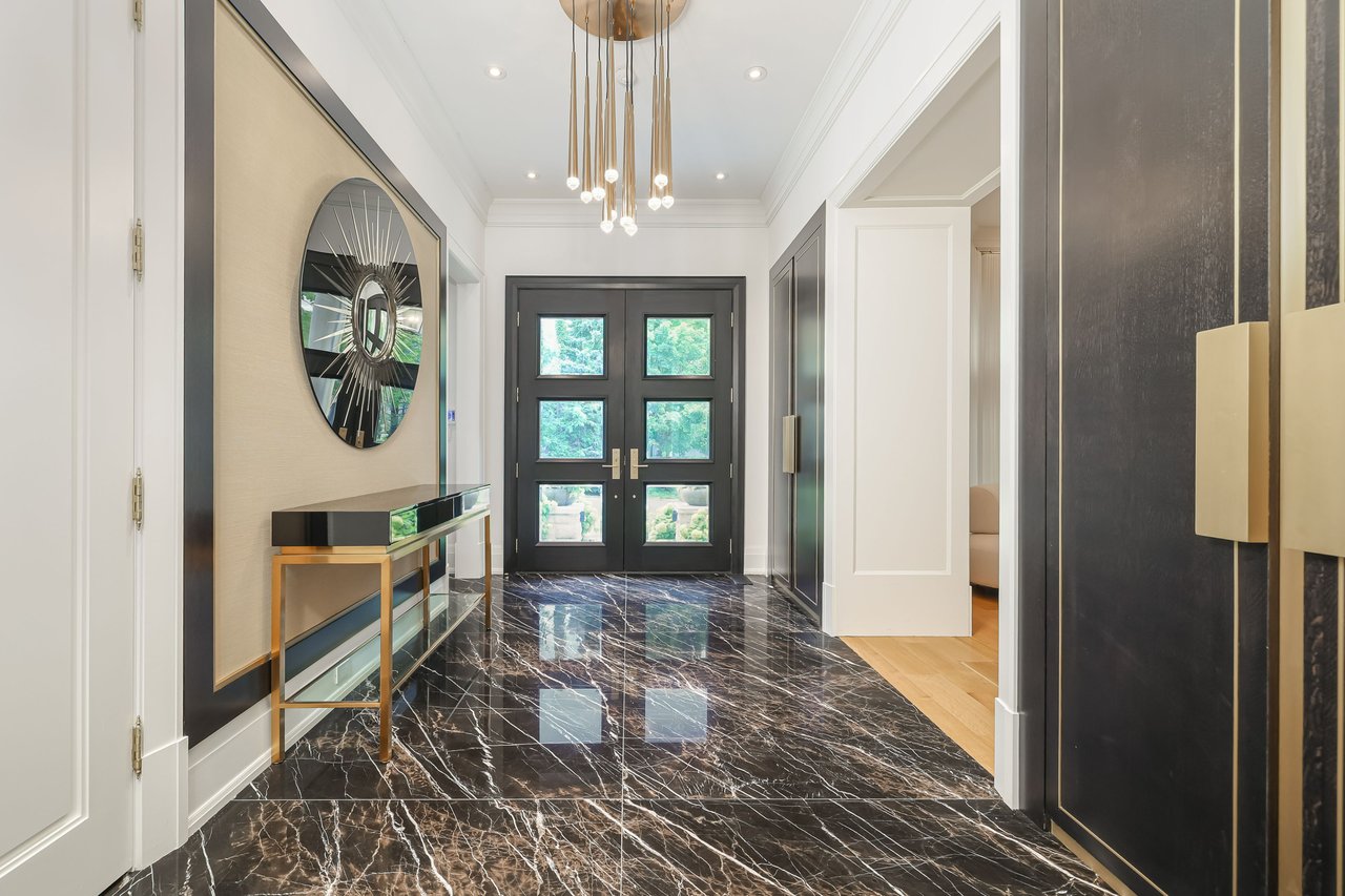 Exquisite Luxury Finishes