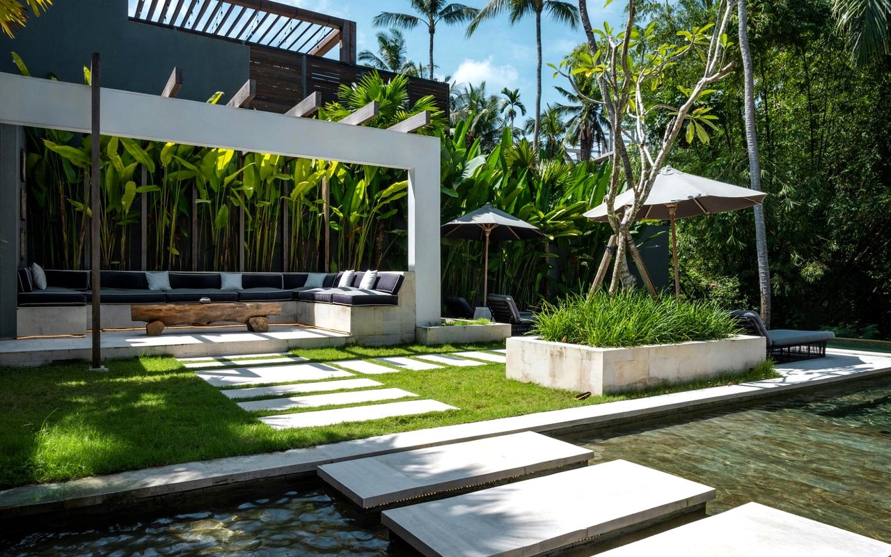 Seasonal Home Maintenance Checklist for Maui, Hawaii Residents cover