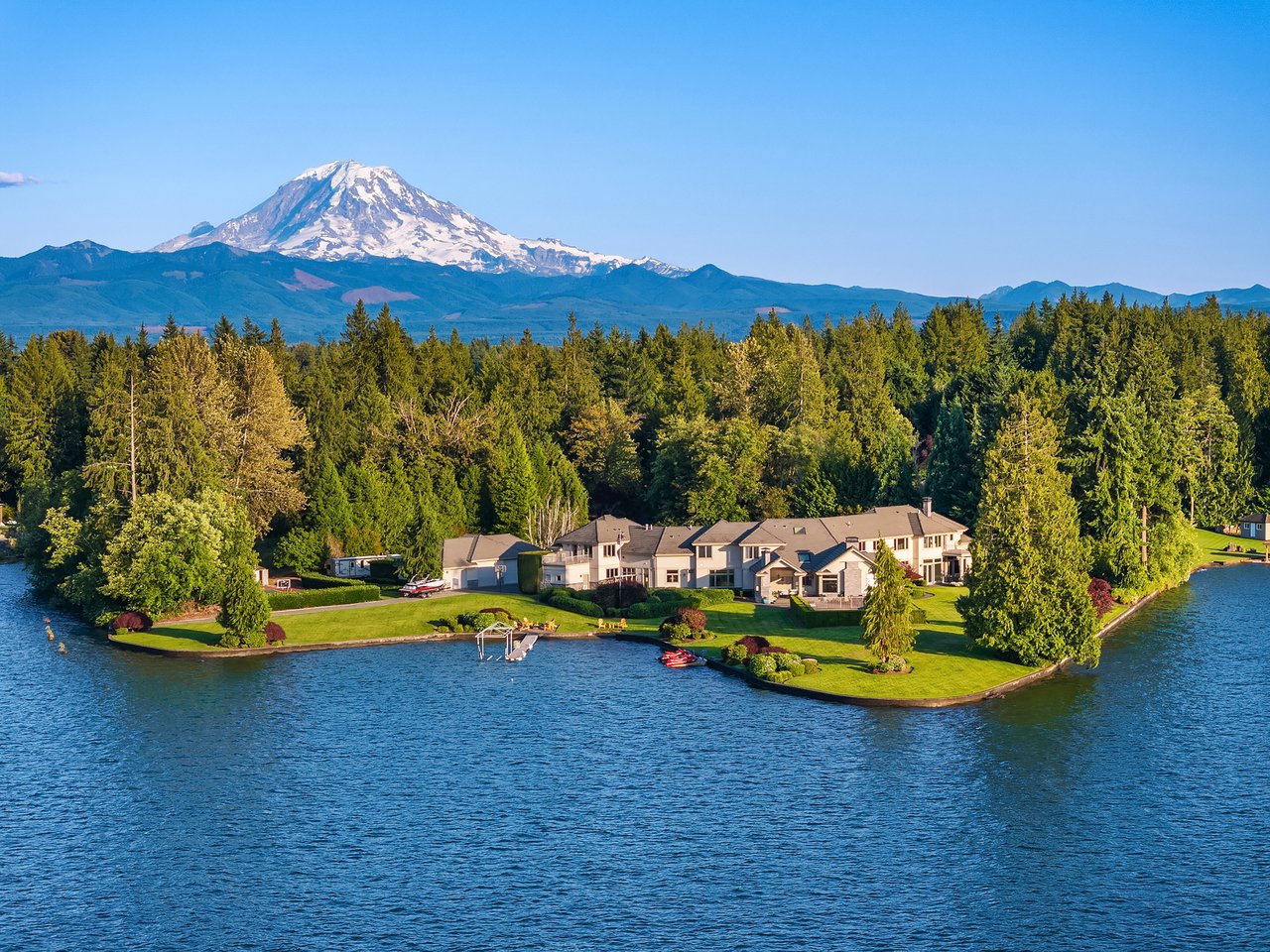 Legacy Snag Island Estate