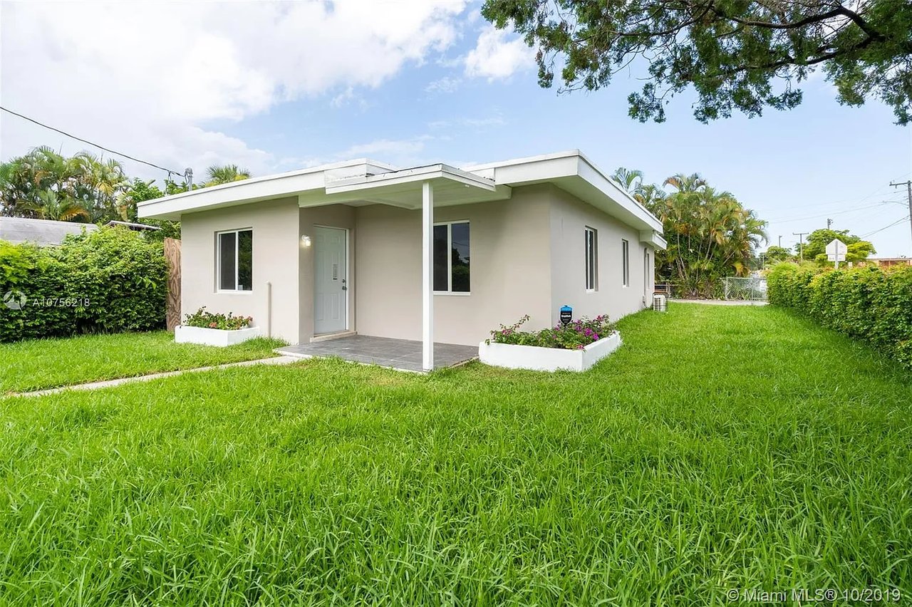 8401 NW 24th Pl