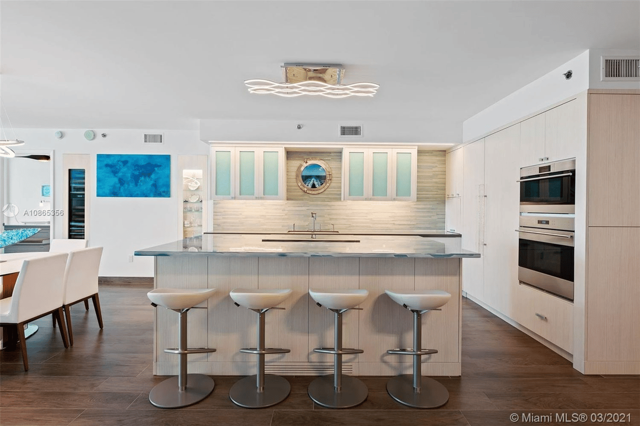101 S Fort Lauderdale Beach Blvd Unit 1102