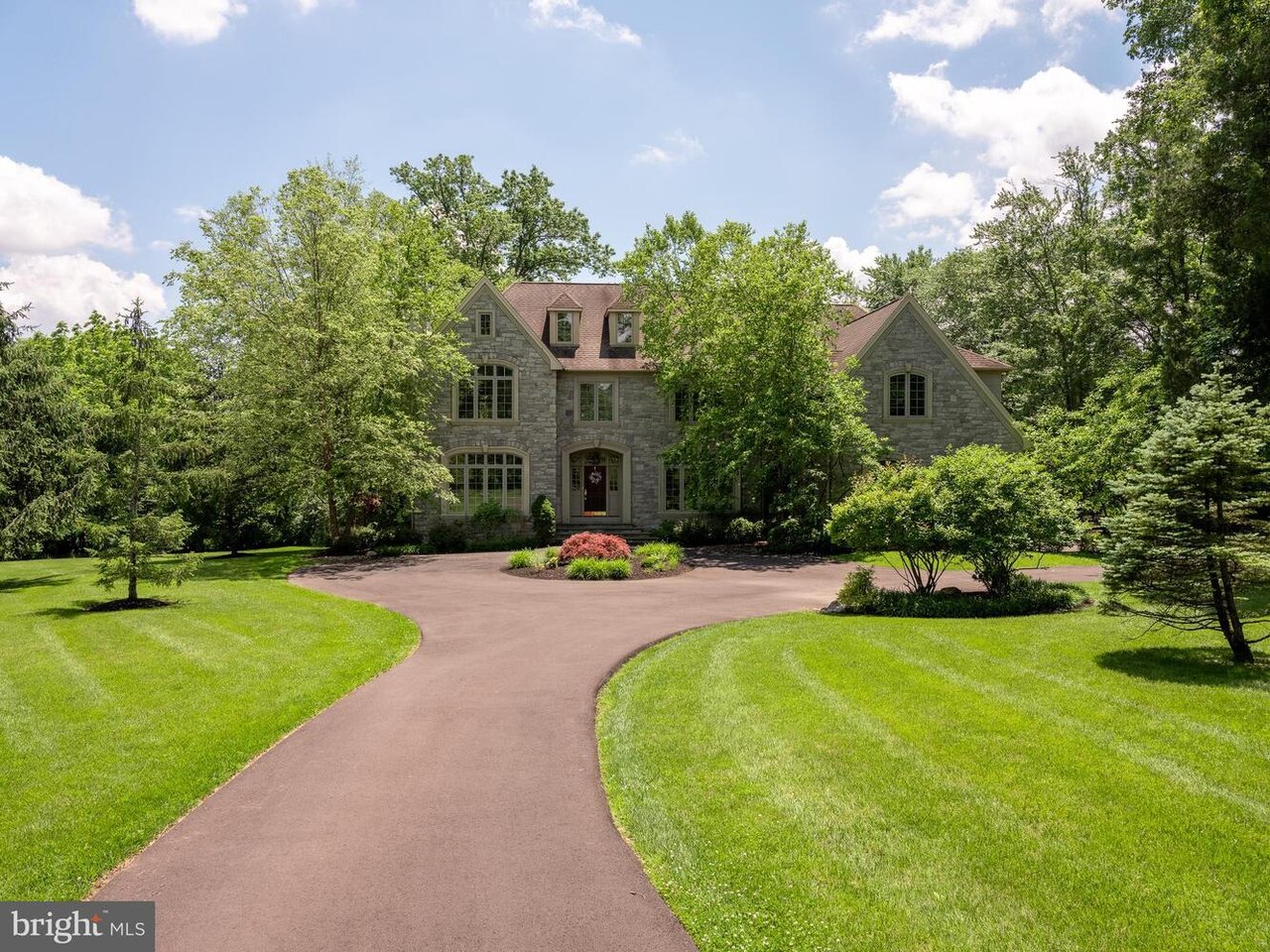 208 Cathcart Road 