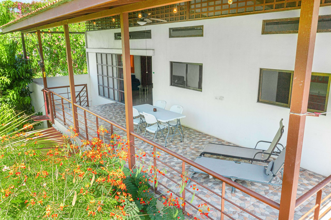 Excellent Rental Home in Gated Property Near Bandera Beach in Parrita 