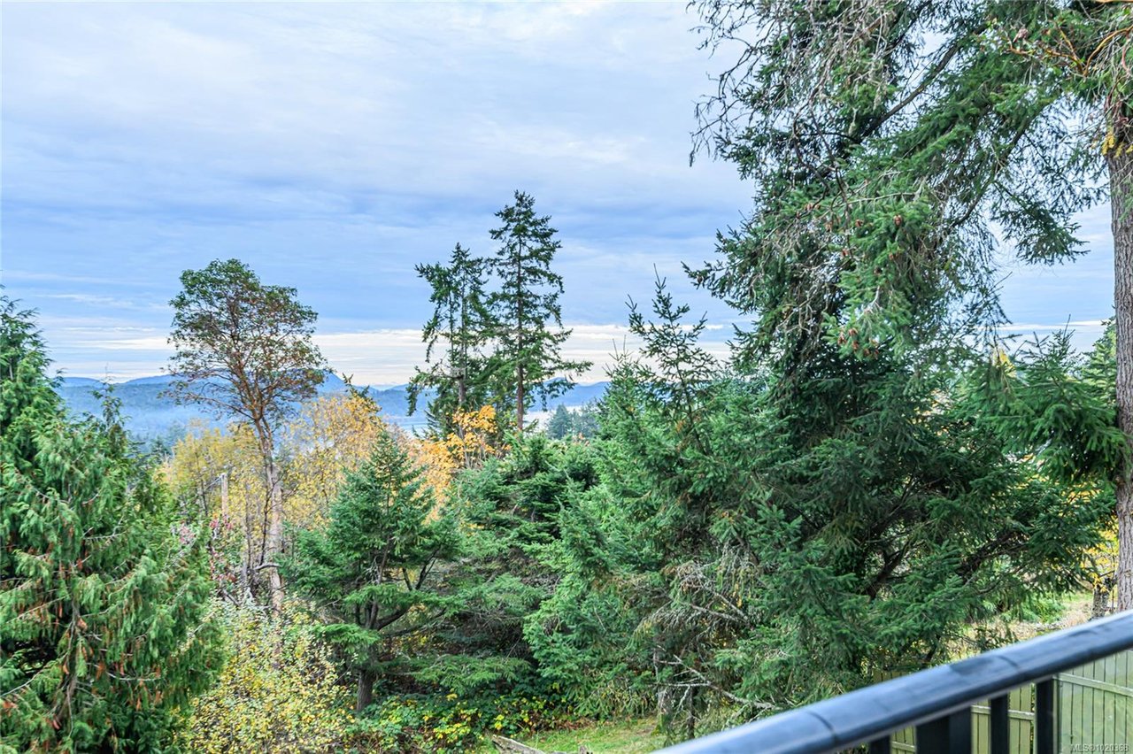 140 Mt. Baker Cres