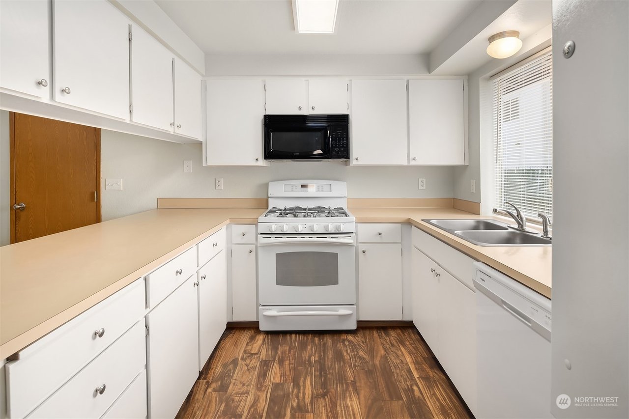 19104 11th Ave Ct