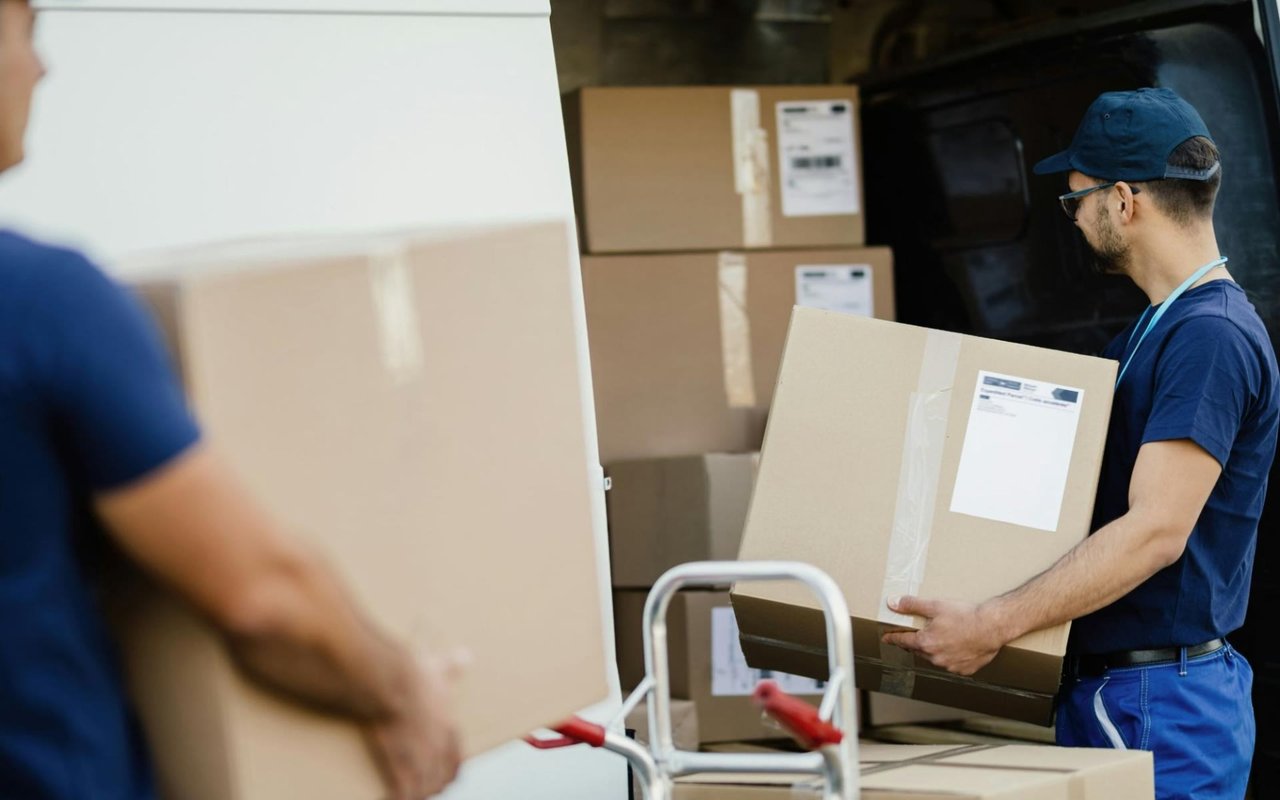 Mastering the Move: 10 Expert Tips to Make Moving Less Stressful