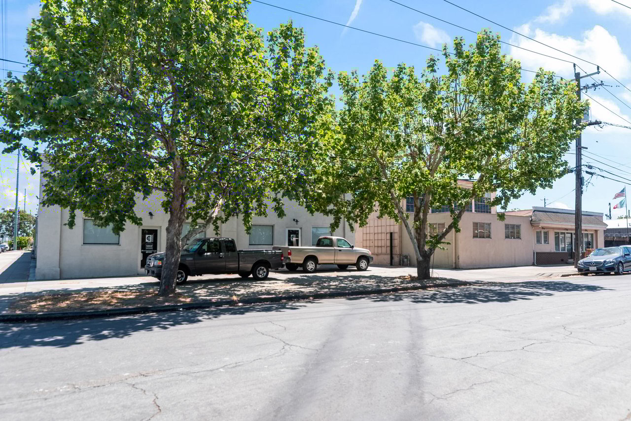 19,794 SF Industrial For Sale