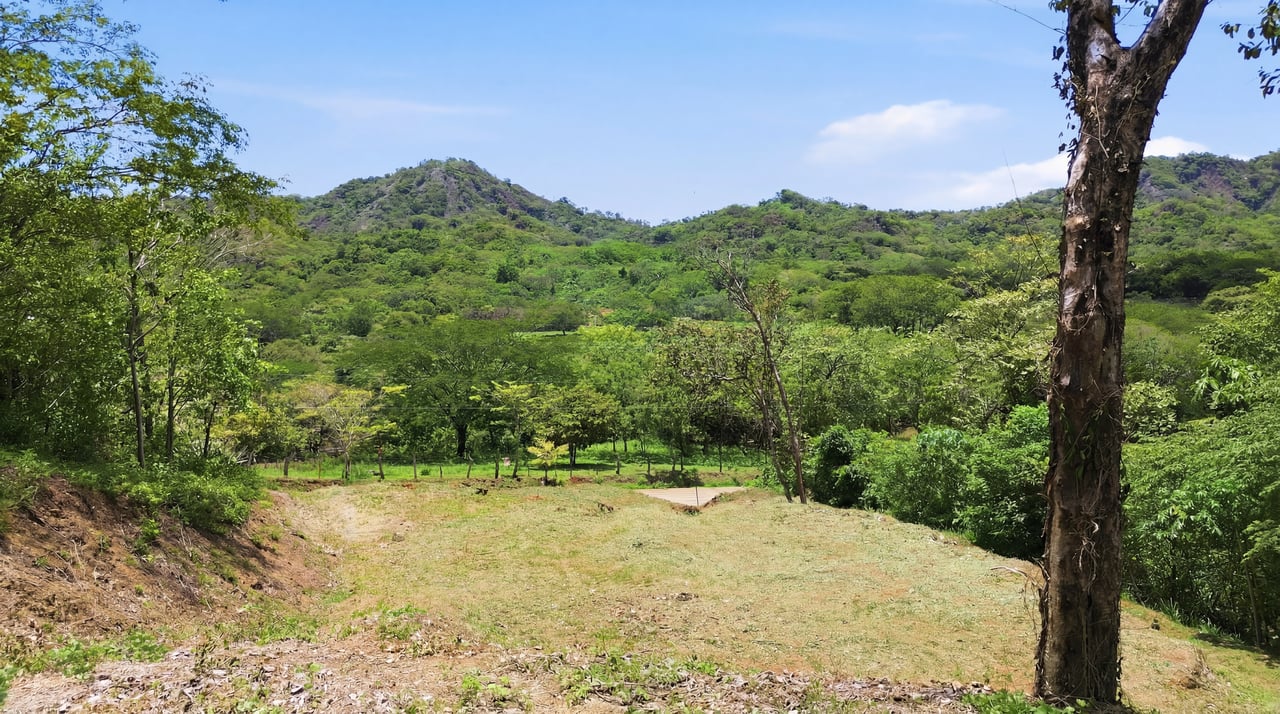 Prime Valley View Homesite | 1,910 m² Build-Ready Lot Near Tamarindo