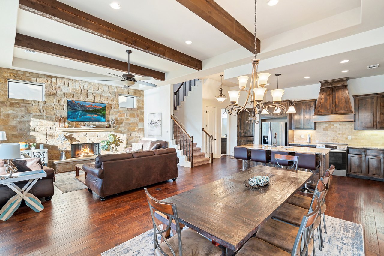 1601 County Road 118B