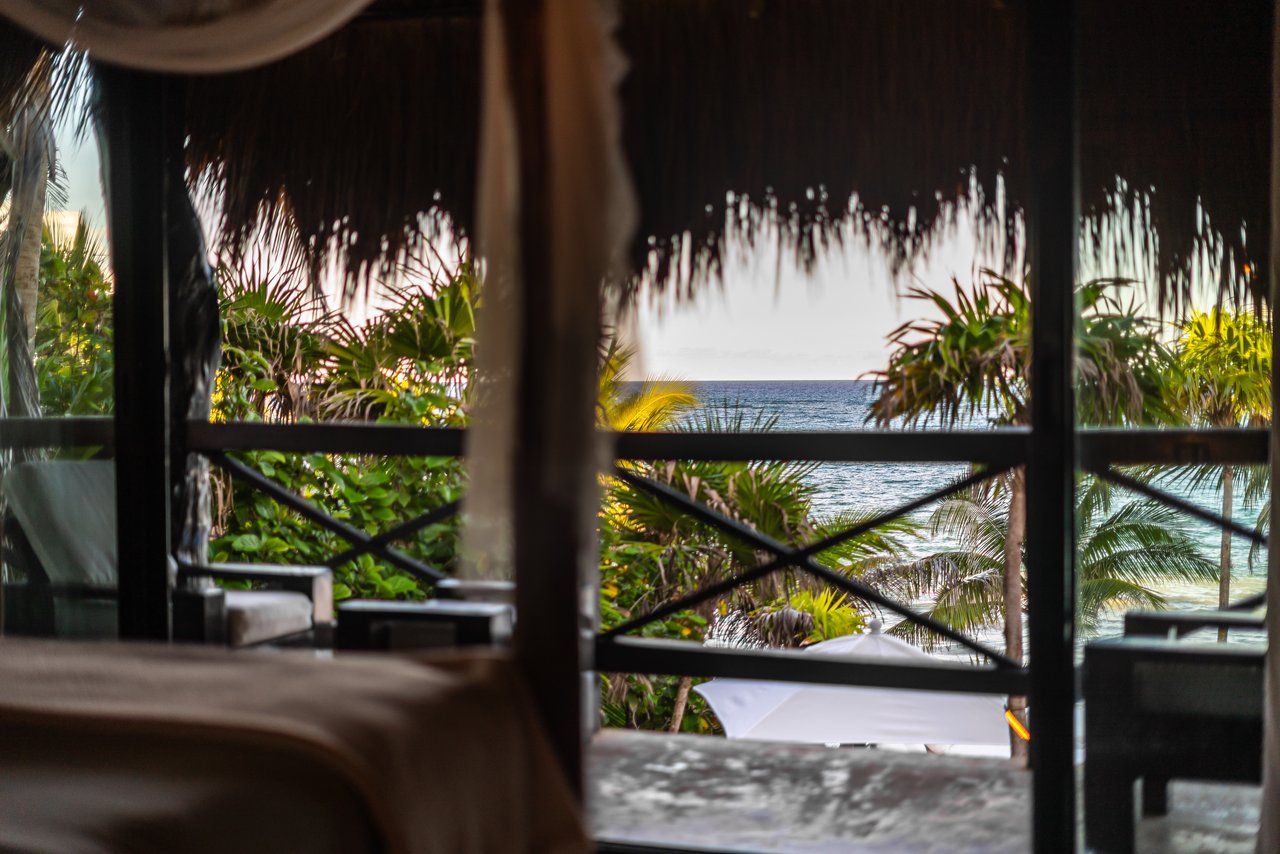 Casa Chic Tulum | Rare Beachfront Estate in Hotel Zone