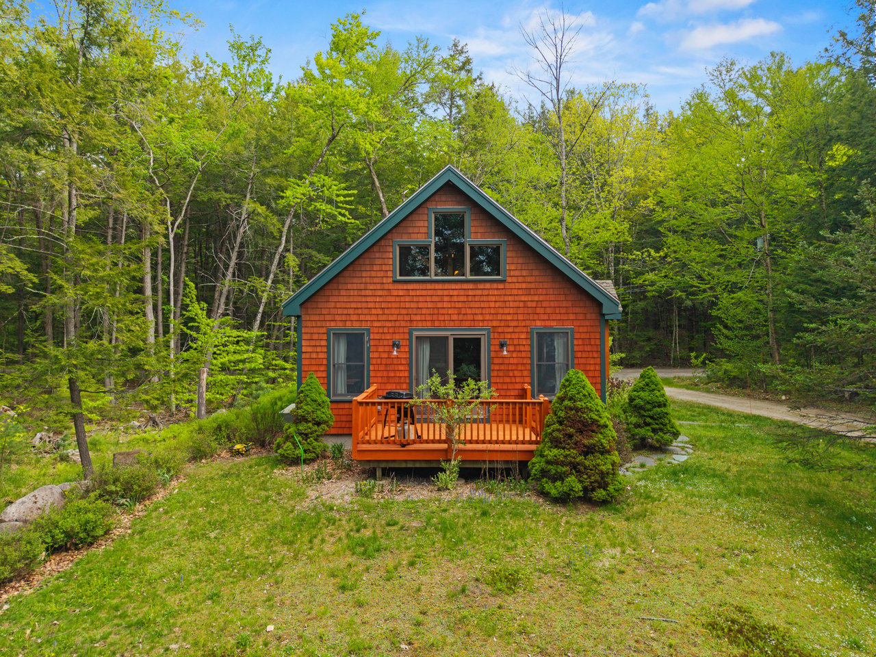 21 Basswood Bay Road