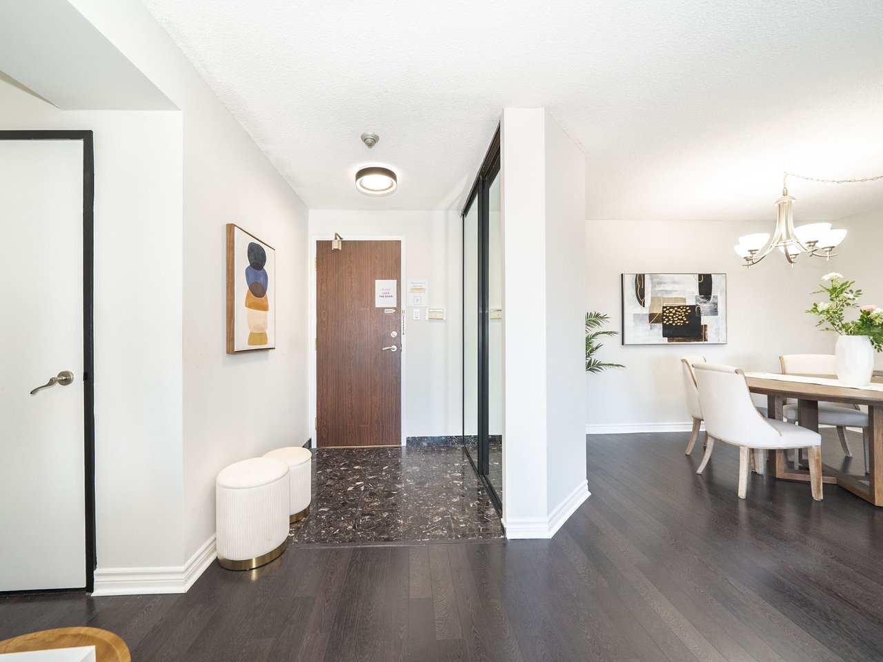 7420 Bathurst Street, 1602