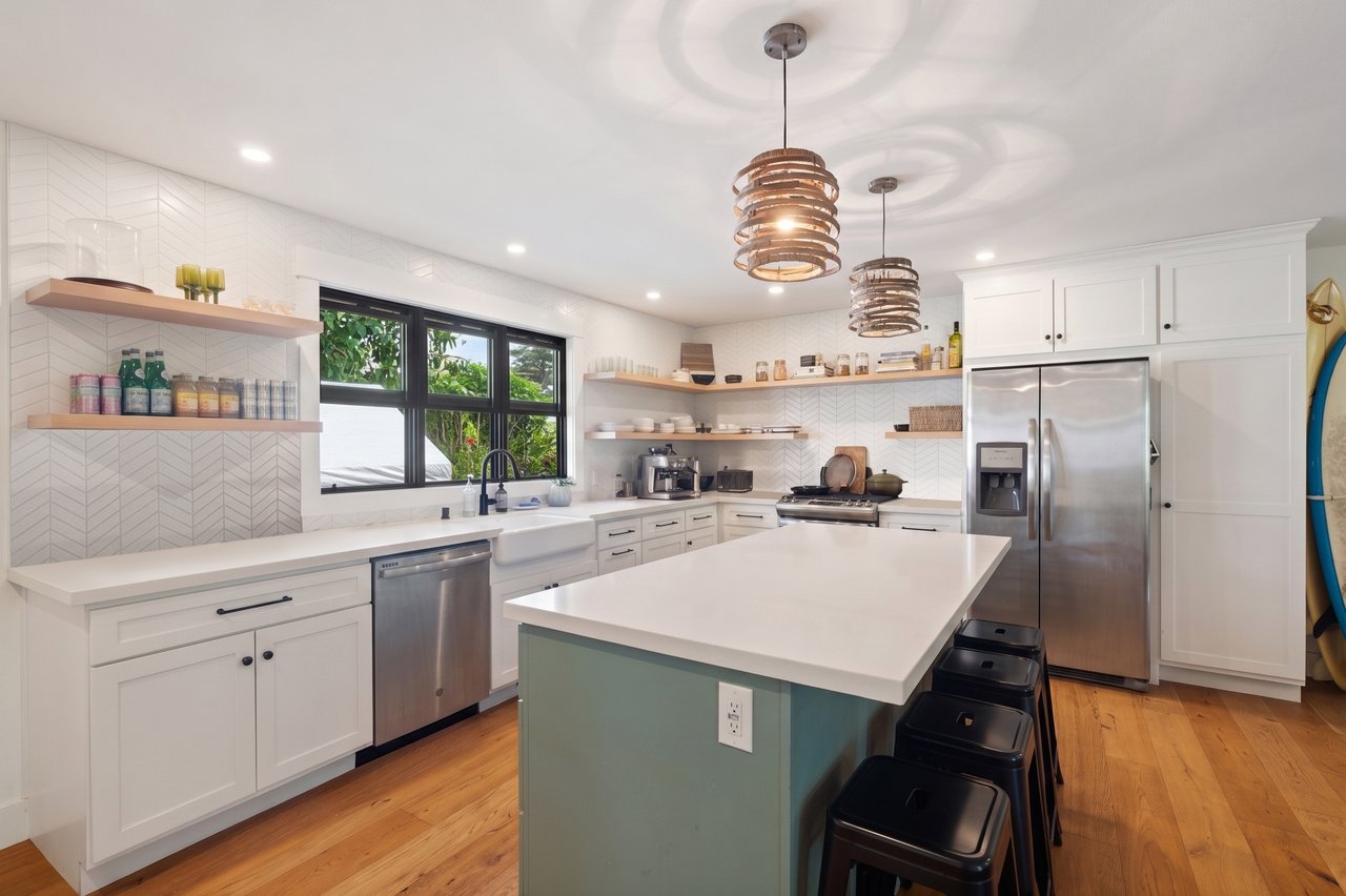  5-5236 A Kuhio Hwy